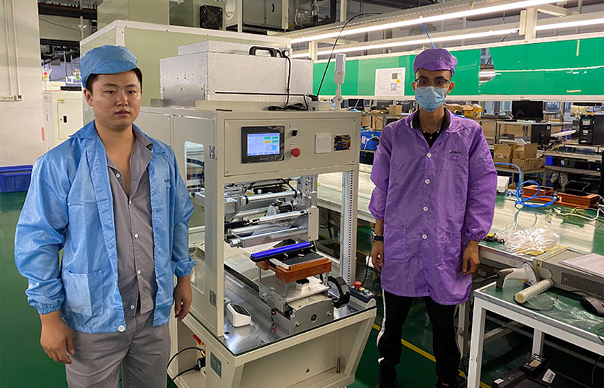 自動(dòng)下料貼膜機(jī)（后放前取）-兆馳