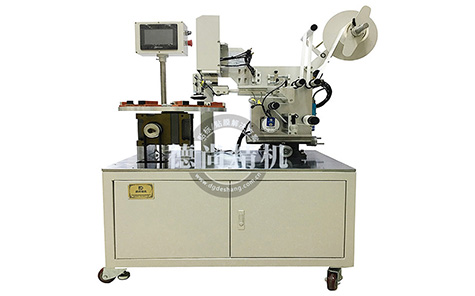 德尚設(shè)備自動手機(jī)殼貼膜機(jī)