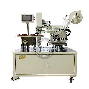 高精度貼膜機怎么保證每個工位高速精準出膜的